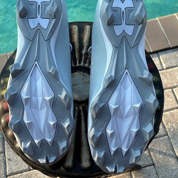 Under Armour Spotlight Franchise 2.0 RM Football Cleats – Men’s Size 16 – New - Picture 8 of 14